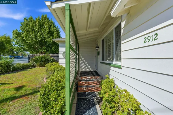 $525,000 | 2912 Knoll Drive, Concord, CA 94520