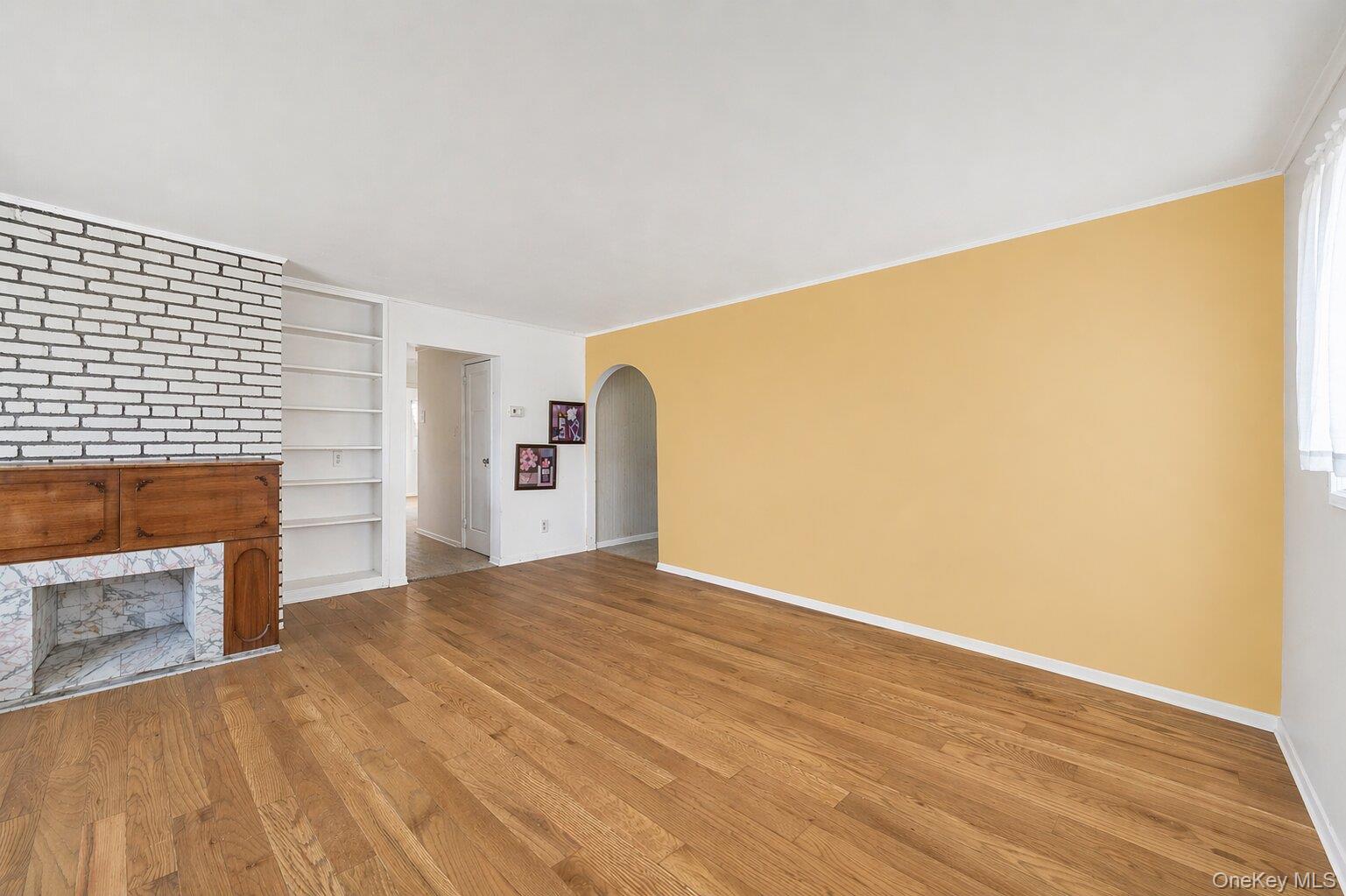243 Coventry Road South West Hempstead, NY 11552 - Photo 5 of 12