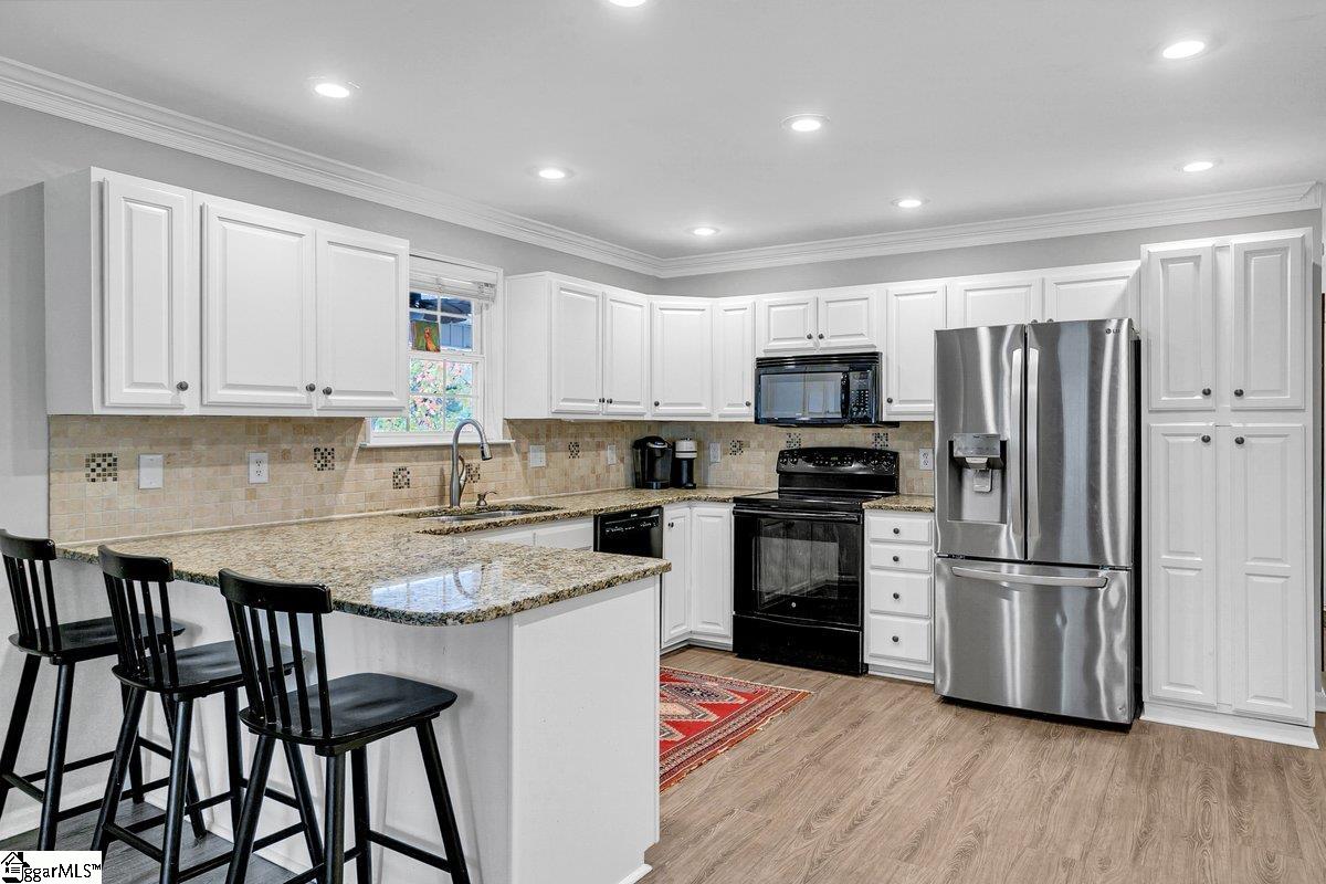 500 East Mountain Creek Road Taylors, SC 29687 - Photo 11 of 33