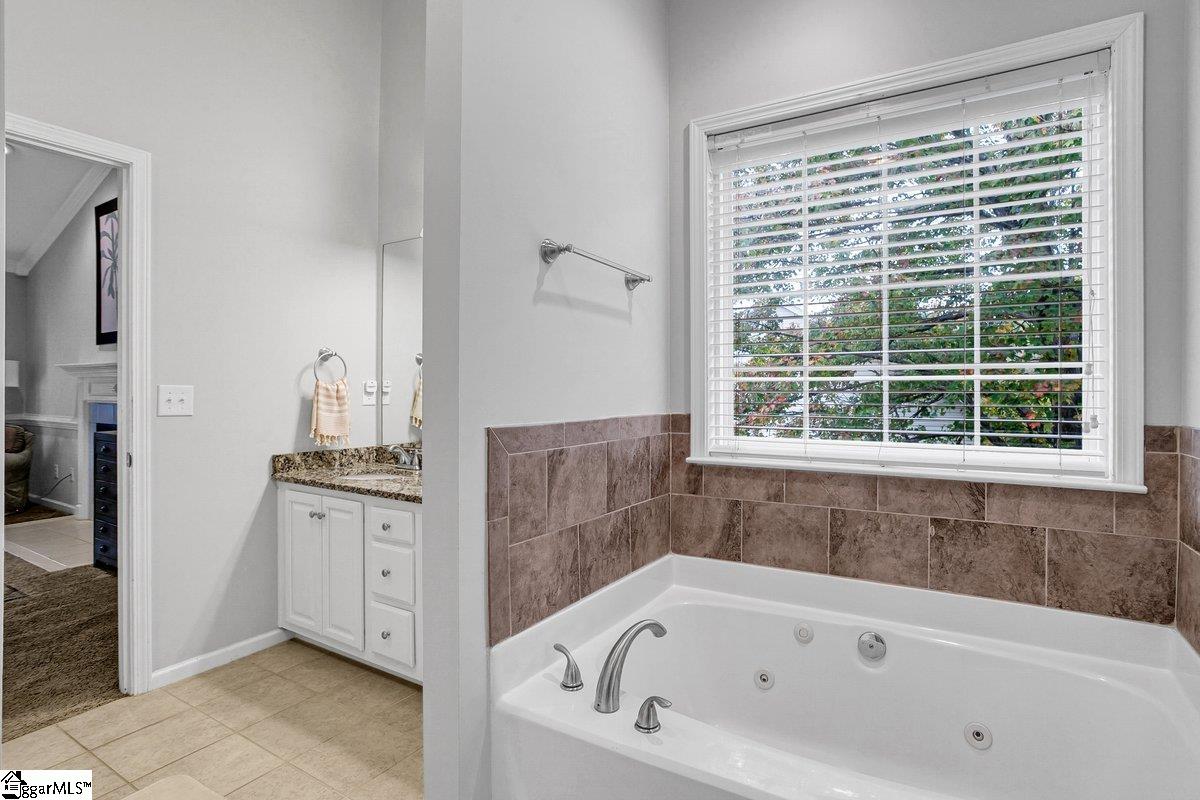 500 East Mountain Creek Road Taylors, SC 29687 - Photo 18 of 33