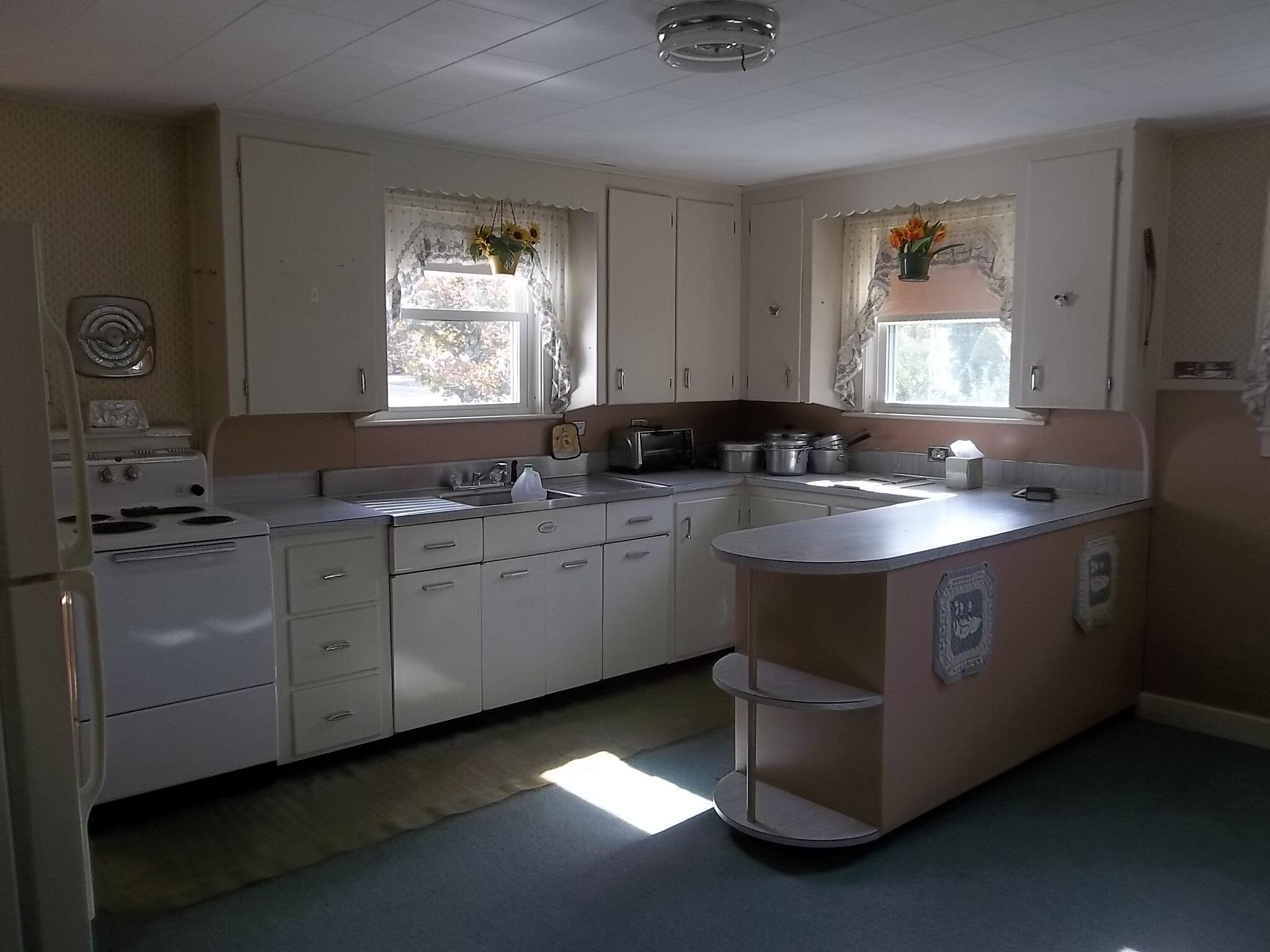180 Washington Road Jefferson, ME 04348 - Photo 2 of 16 BrannKT