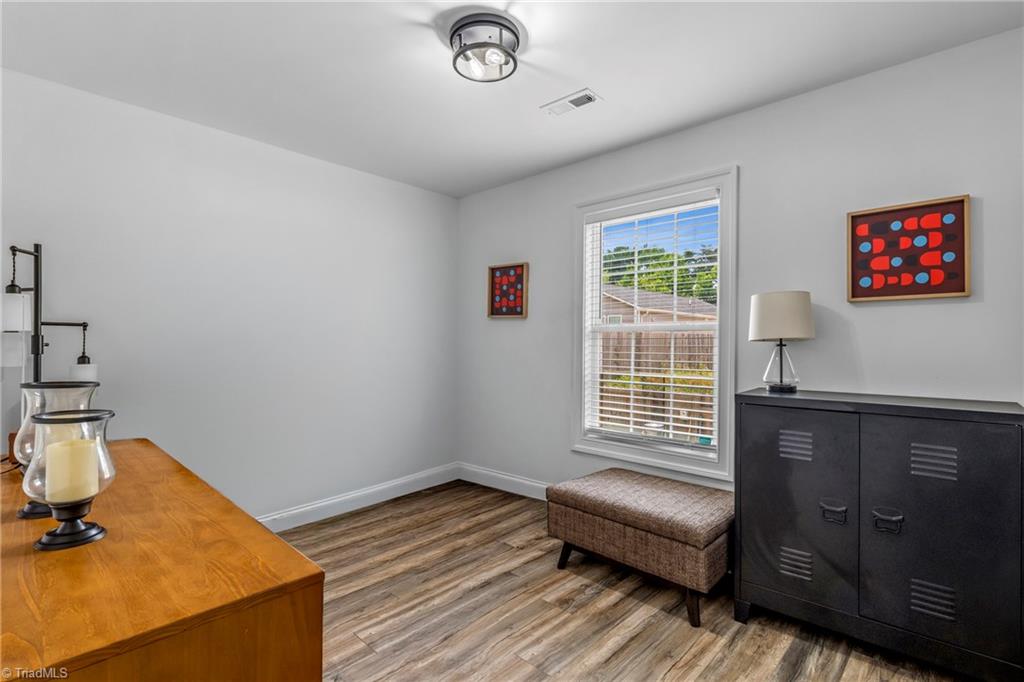 505 Kent Court High Point, NC 27260 - Photo 28 of 36