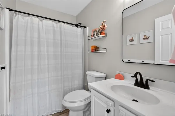 $325,000 | 1322 Silver Drive, Mebane, NC 27302