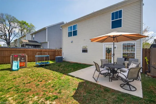 $325,000 | 1322 Silver Drive, Mebane, NC 27302
