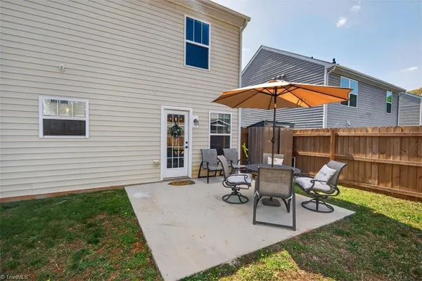 $325,000 | 1322 Silver Drive, Mebane, NC 27302