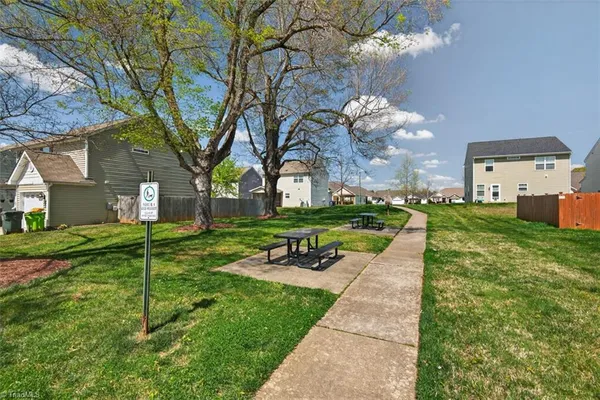 $325,000 | 1322 Silver Drive, Mebane, NC 27302