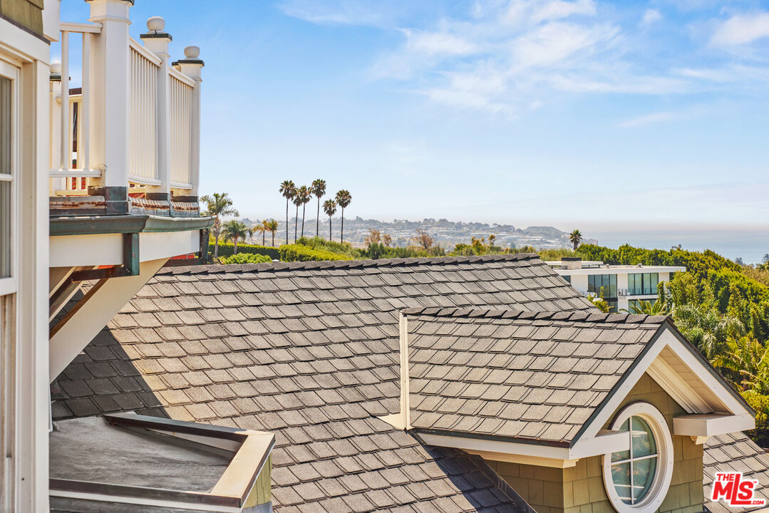 6277 Sea Star Drive Malibu, CA 90265 - Photo 48 of 48 Gallery Image 48