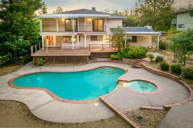 a view of big room with windows