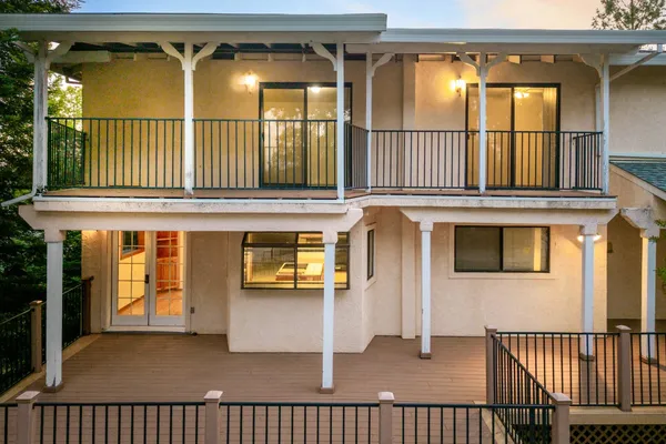 a hallway with closet in it