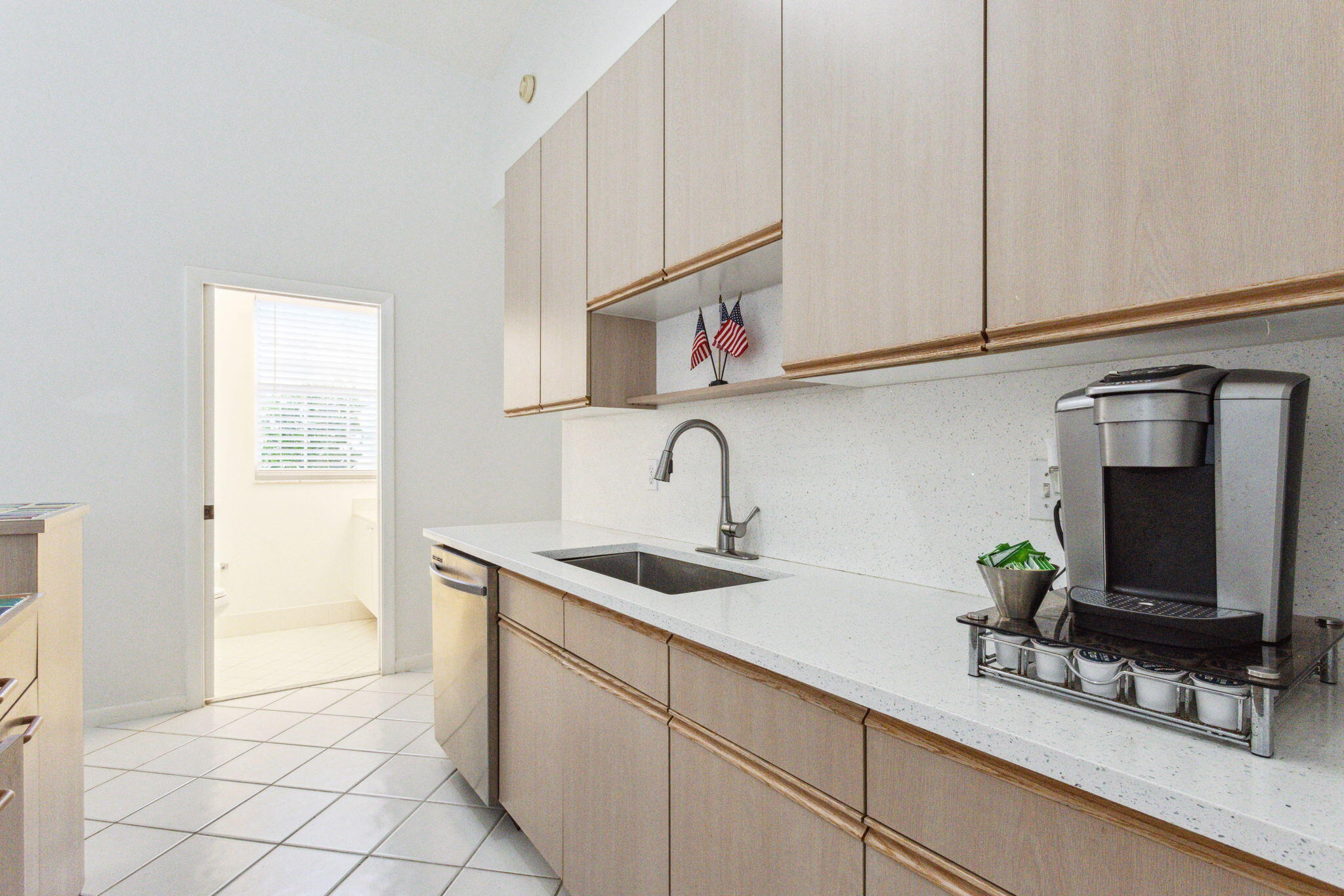 17281 Antigua Point Way Boca Raton, FL 33487 - Photo 6 of 26 Kitchen