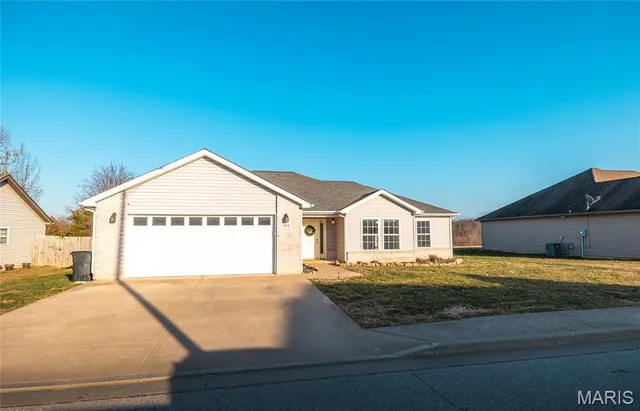 $240,000 | 274 Settlers Pass, Waynesville, MO 65583