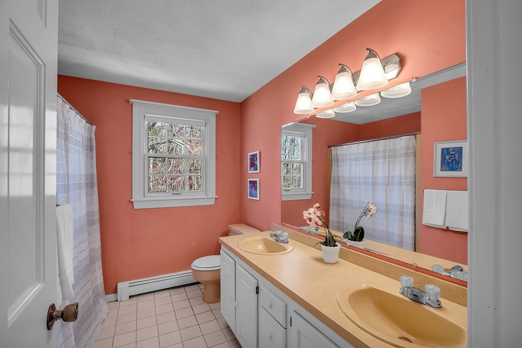 9 Freedom Farme Road Acton, MA 01720 - Photo 28 of 39