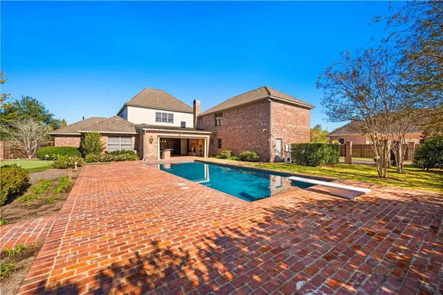 $1,295,000 | 4709 Christopher Place, Alexandria, LA 71303