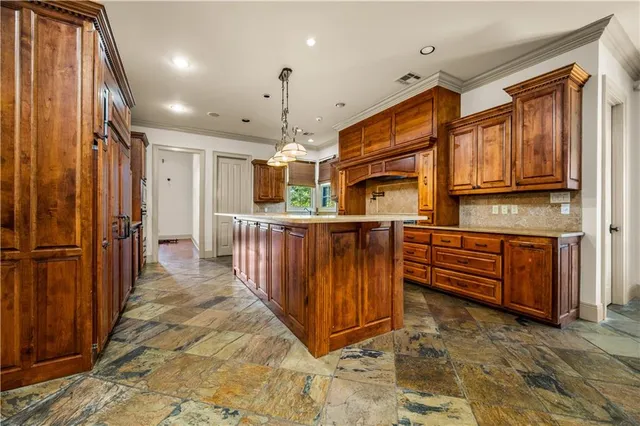 $1,295,000 | 4709 Christopher Place, Alexandria, LA 71303