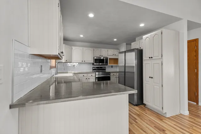 $305,000 | N308 Eastowne Court, Appleton, WI 54915