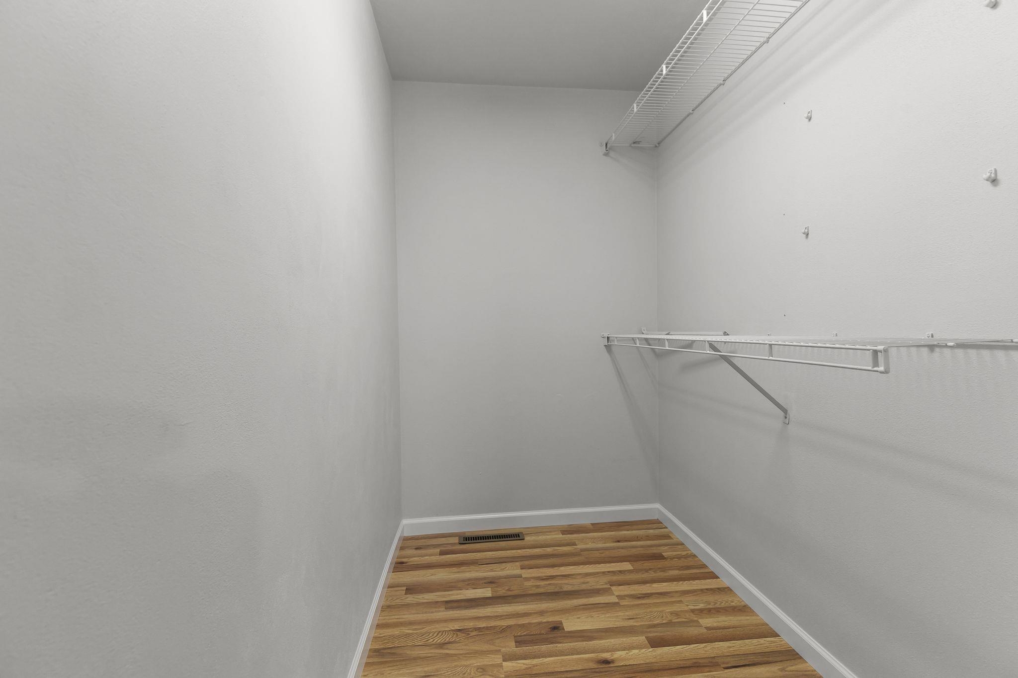 N308 Eastowne Court Appleton, WI 54915 - Photo 17 of 32