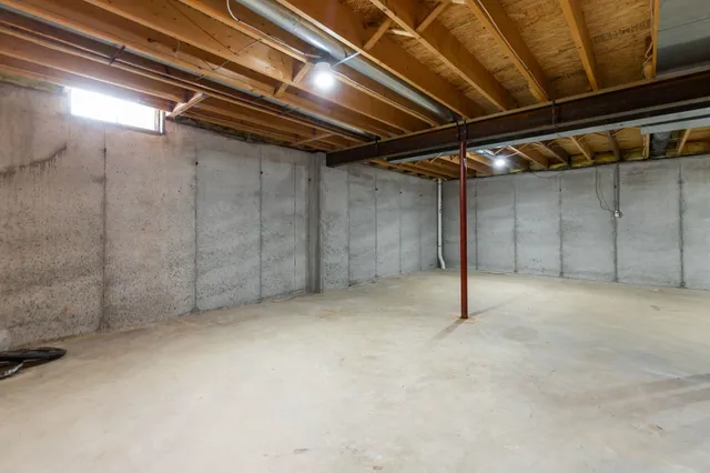 $305,000 | N308 Eastowne Court, Appleton, WI 54915