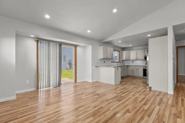 $305,000 | N308 Eastowne Court, Appleton, WI 54915