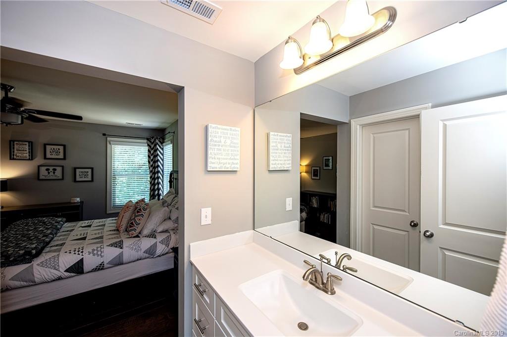 1618 Basil Court Tega Cay, SC 29708 - Photo 17 of 37