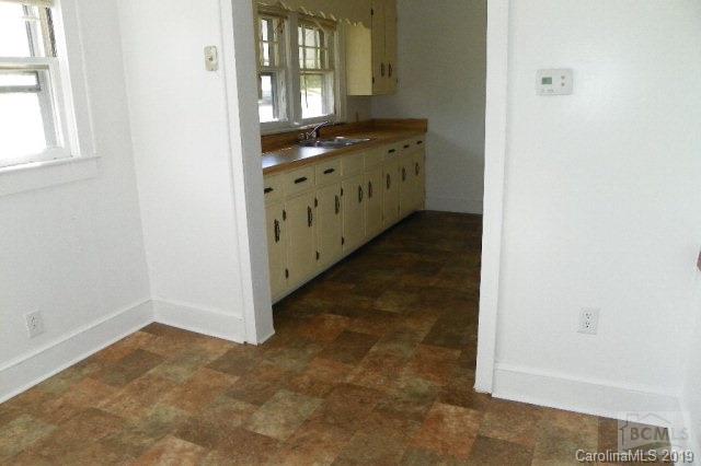 2965 Messer Road Valdese, NC 28690 - Photo 11 of 21 Gallery Image 11