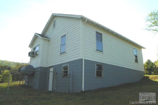 2965 Messer Road Valdese, NC 28690 - Photo 3 of 21 Gallery Image 3