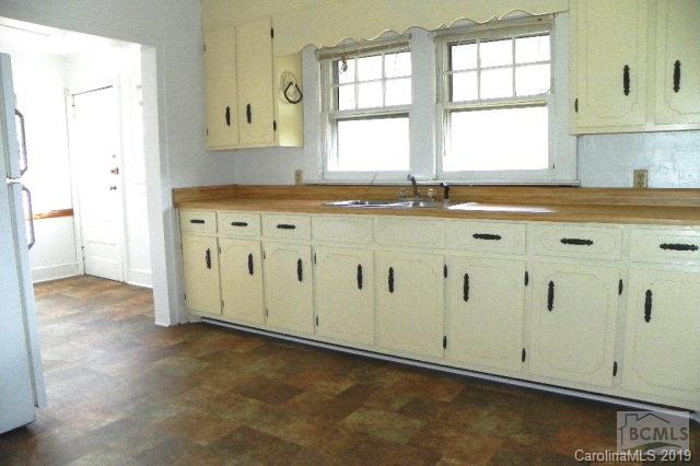 2965 Messer Road Valdese, NC 28690 - Photo 8 of 21 Gallery Image 8