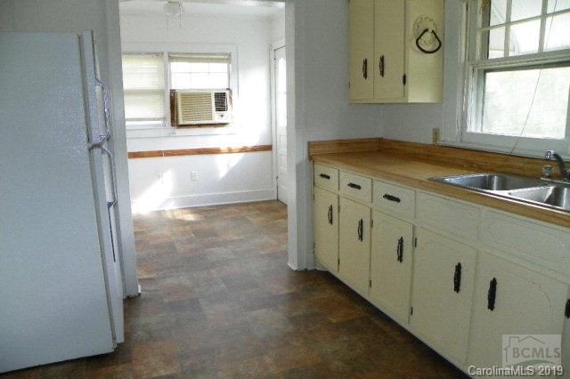 2965 Messer Road Valdese, NC 28690 - Photo 9 of 21 Gallery Image 9