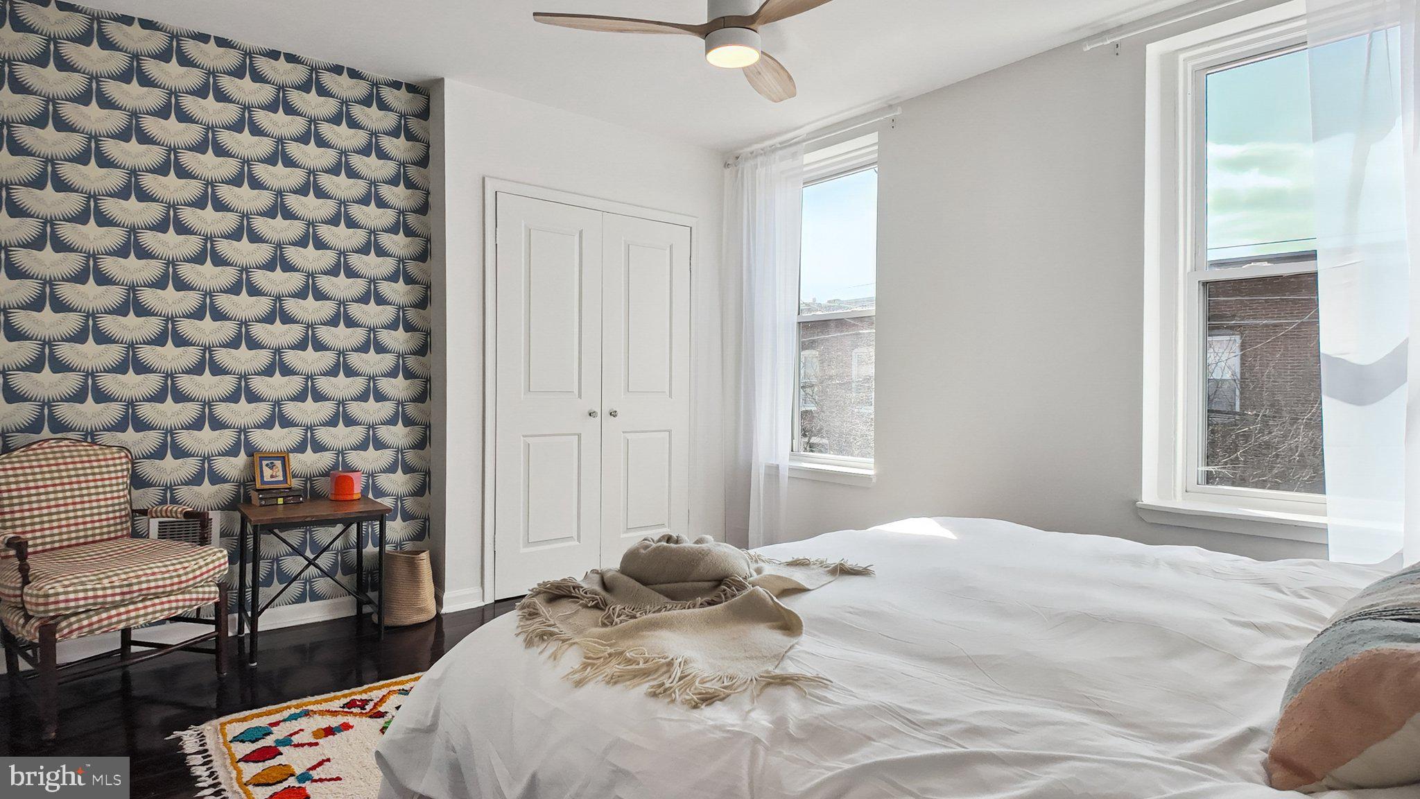 2437 Carpenter Street Philadelphia, PA 19146 - Photo 23 of 39 2nd Floor Front Bedroom