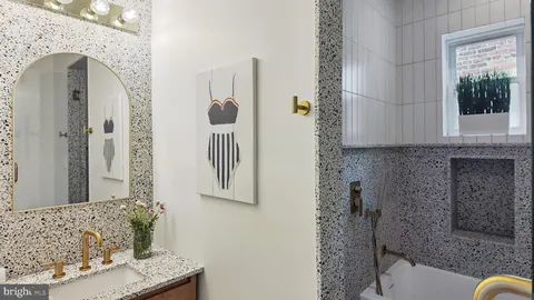 $650,000 | 2437 Carpenter Street, Philadelphia, PA 19146