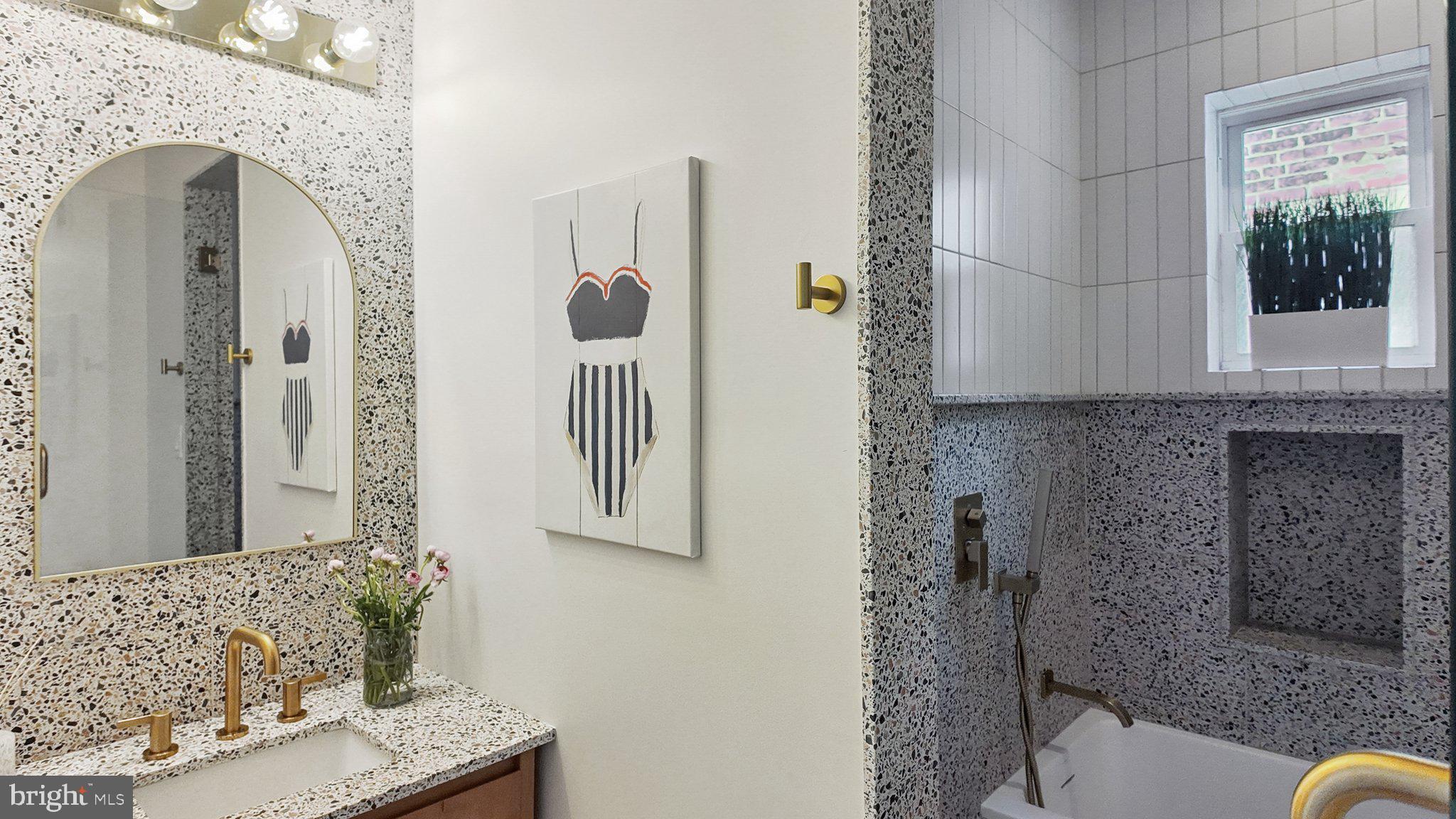 2437 Carpenter Street Philadelphia, PA 19146 - Photo 28 of 39 Renovated Hall Full Bathroom