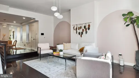 $650,000 | 2437 Carpenter Street, Philadelphia, PA 19146