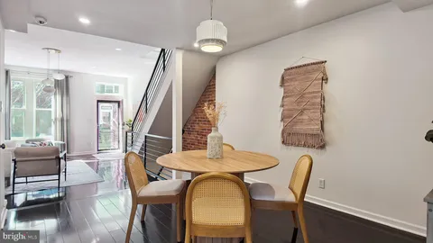 $650,000 | 2437 Carpenter Street, Philadelphia, PA 19146