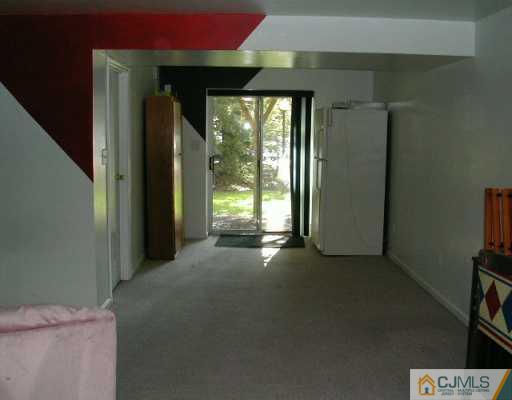 955 South Springfield Avenue Springfield, NJ 07081 - Photo 7 of 8 Gallery Image 7
