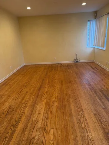 $549,999 | 793 East Lewelling Boulevard, Ashland, CA 94541