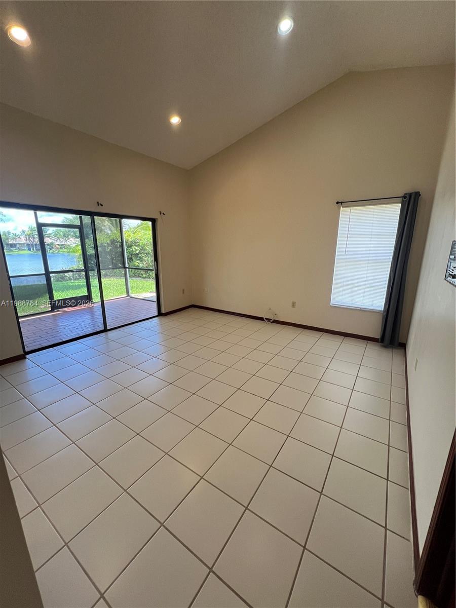 1652 Egret Road Homestead, FL 33035 - Photo 12 of 12