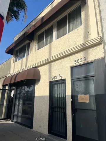 $899,999 | 5833 East Beverly Boulevard, Los Angeles, CA 90022