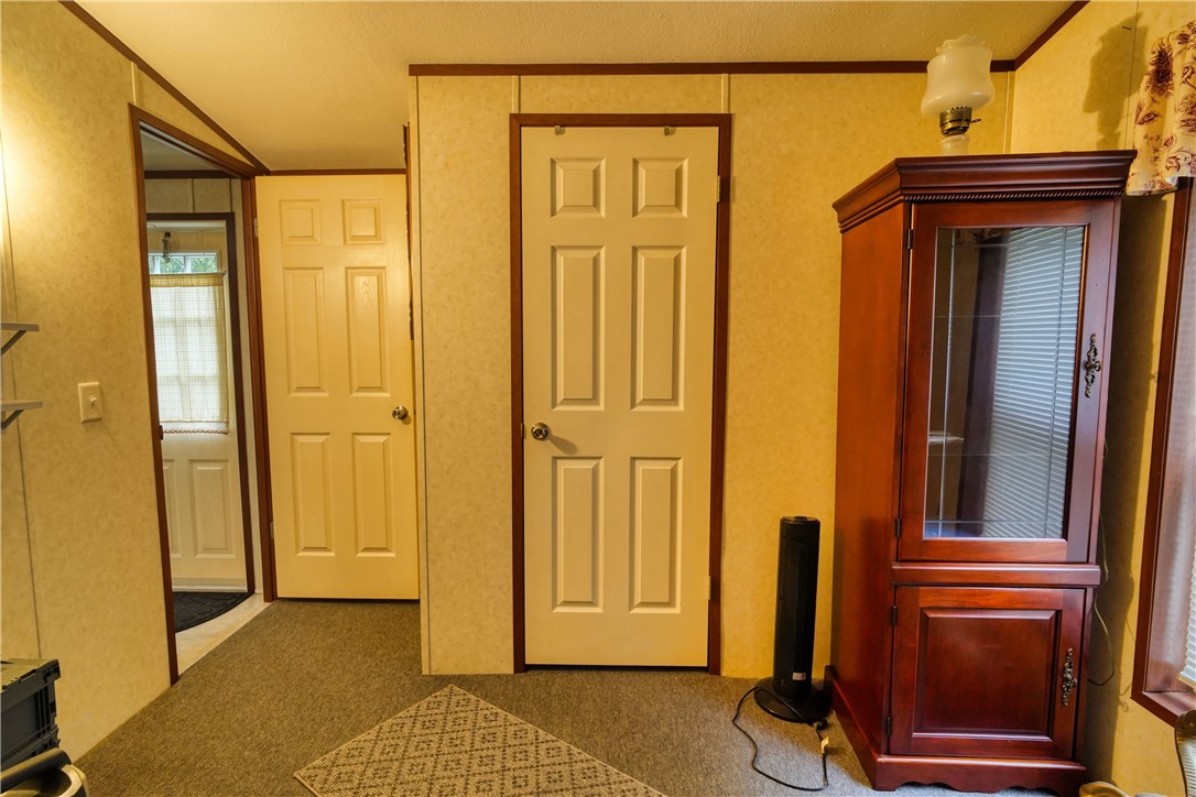 550 Victory Highway Exeter, RI 02822 - Photo 16 of 29