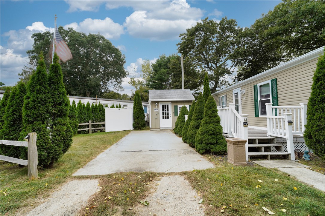 550 Victory Highway Exeter, RI 02822 - Photo 4 of 29