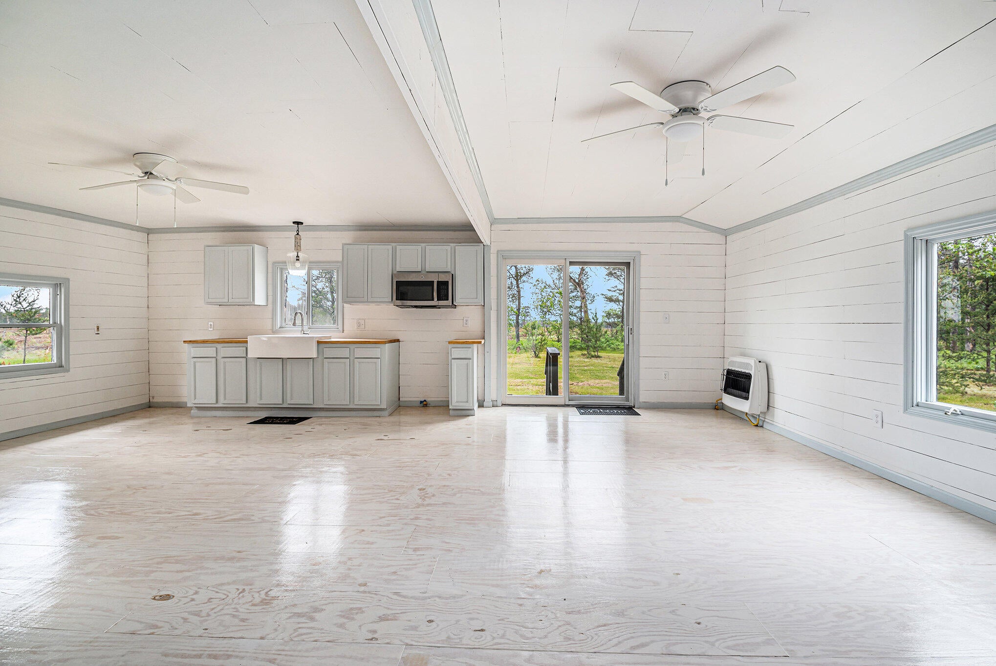 15905 Barber Road Southeast Grayling, MI 49738 - Photo 6 of 26 Gallery Image 6