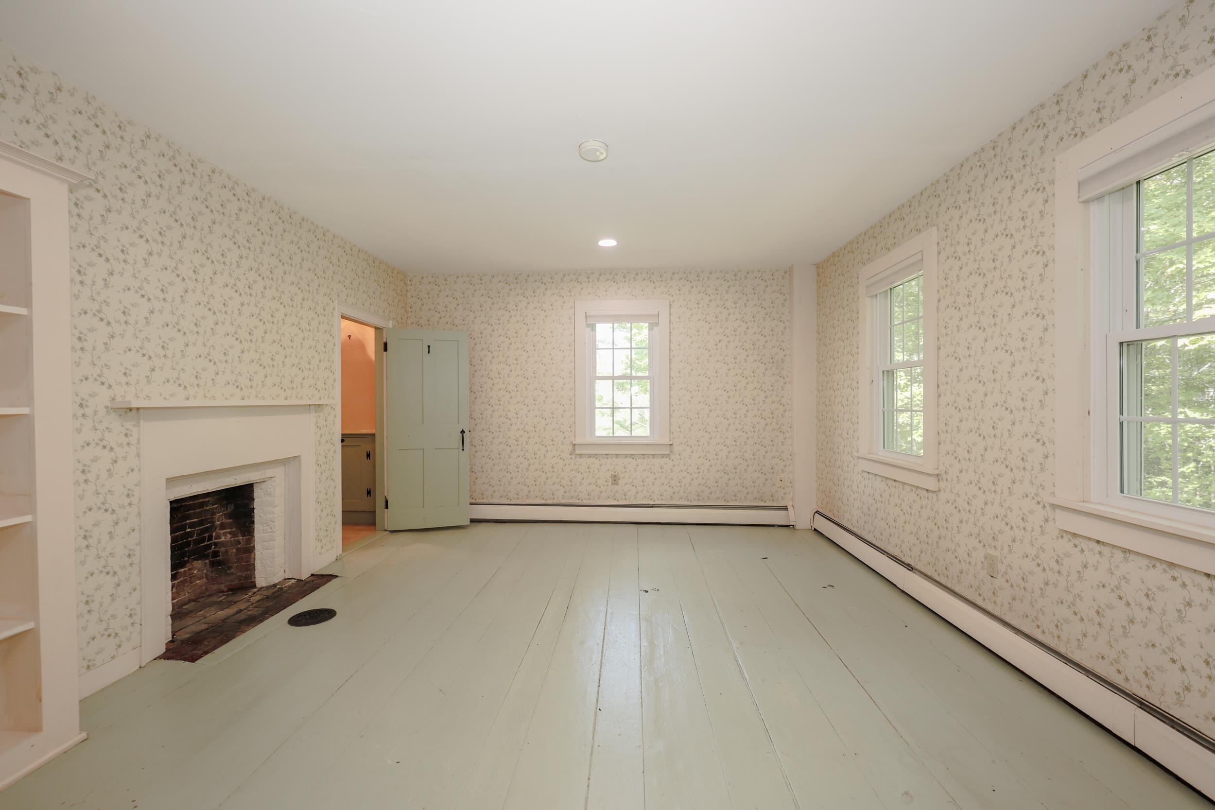 67 Candia Road Deerfield, NH 03037 - Photo 27 of 60