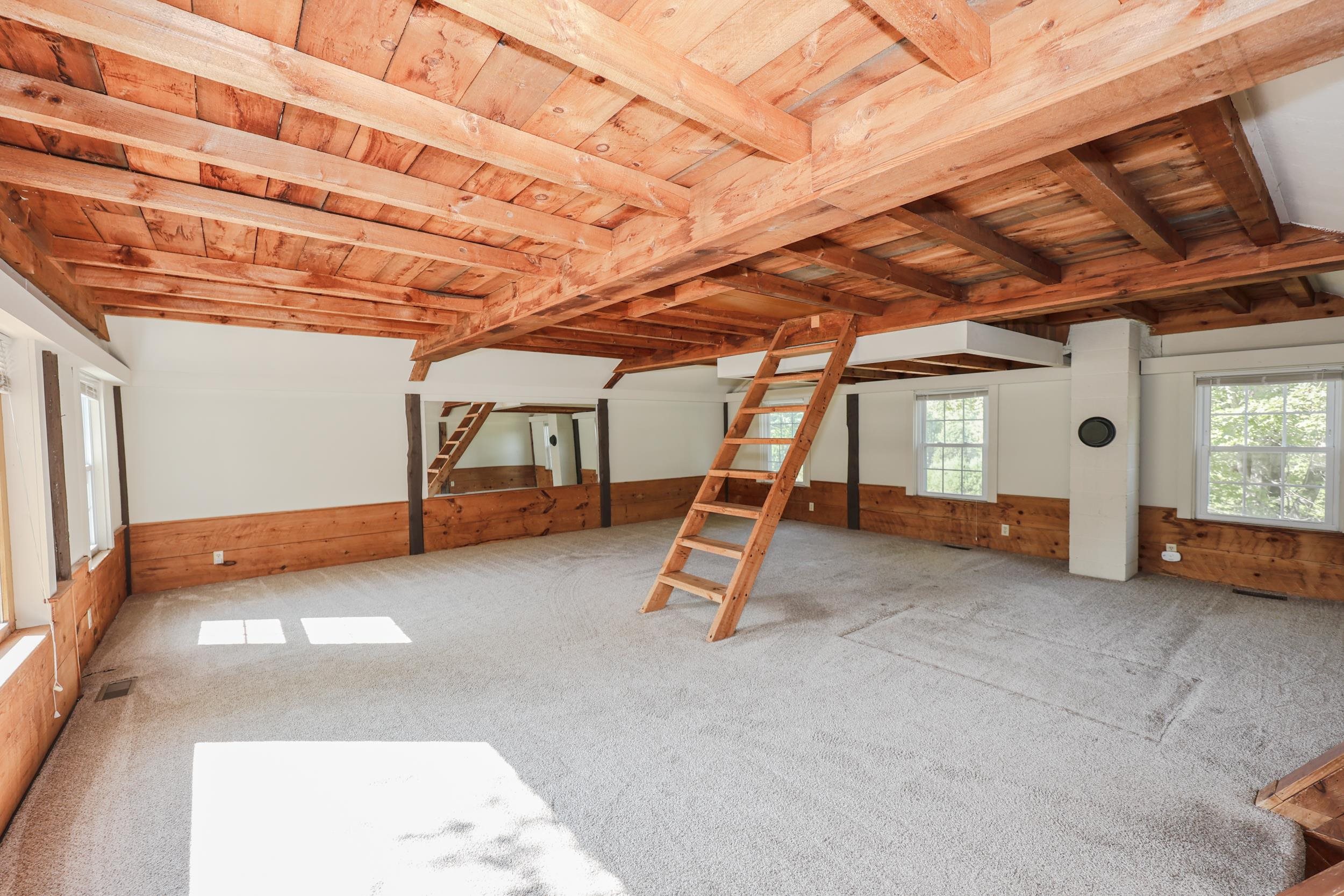 67 Candia Road Deerfield, NH 03037 - Photo 31 of 60