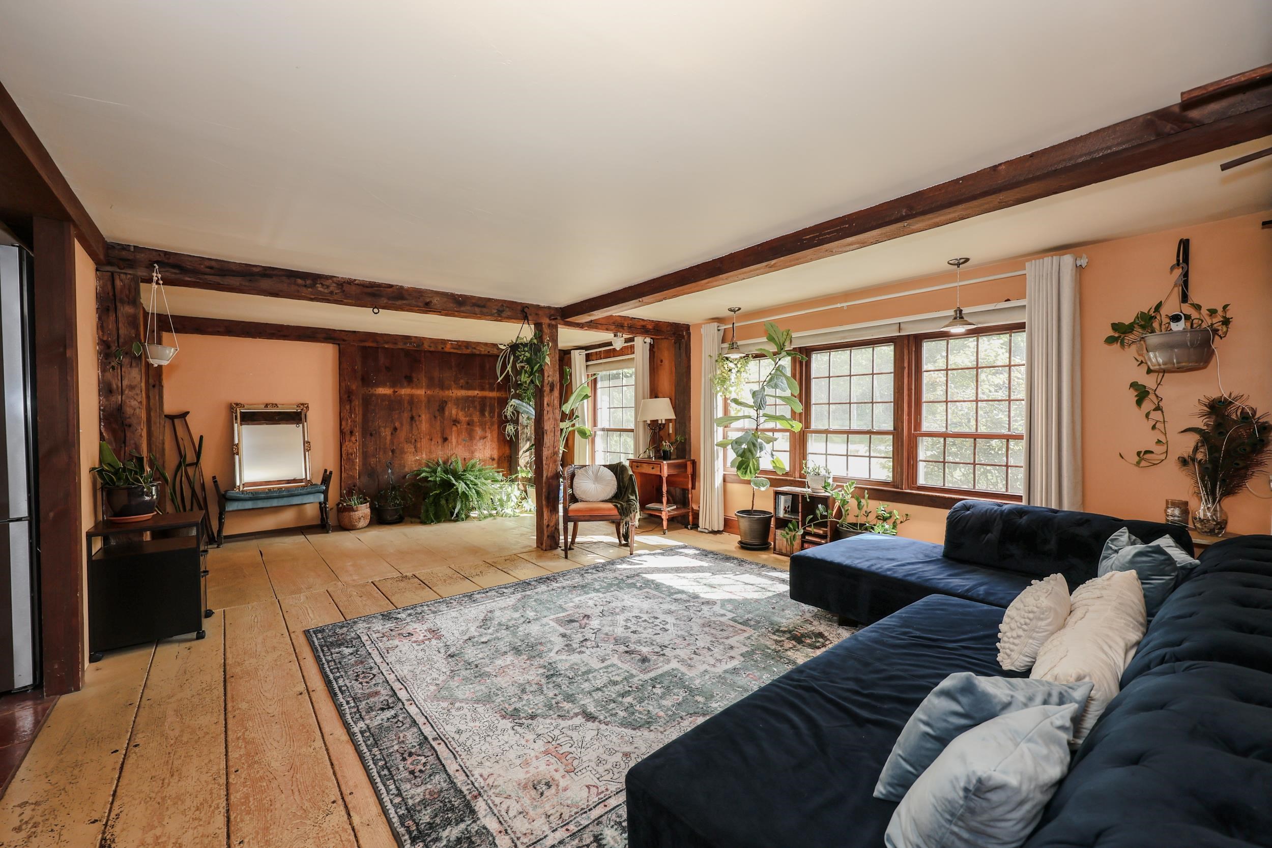 67 Candia Road Deerfield, NH 03037 - Photo 5 of 60