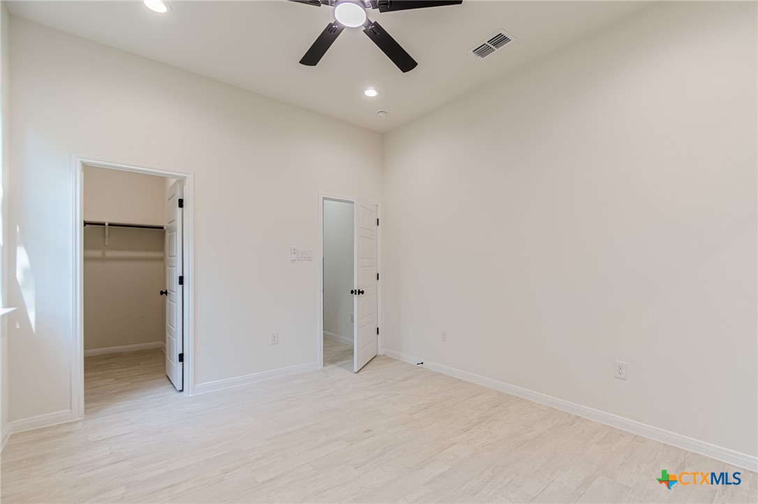 624 Stratton Street Seguin, TX 78155 - Photo 19 of 31 Room
