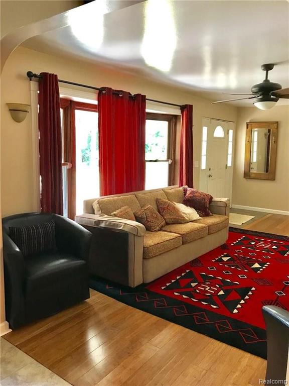 18893 Haggerty Road Belleville, MI 48111 - Photo 6 of 44