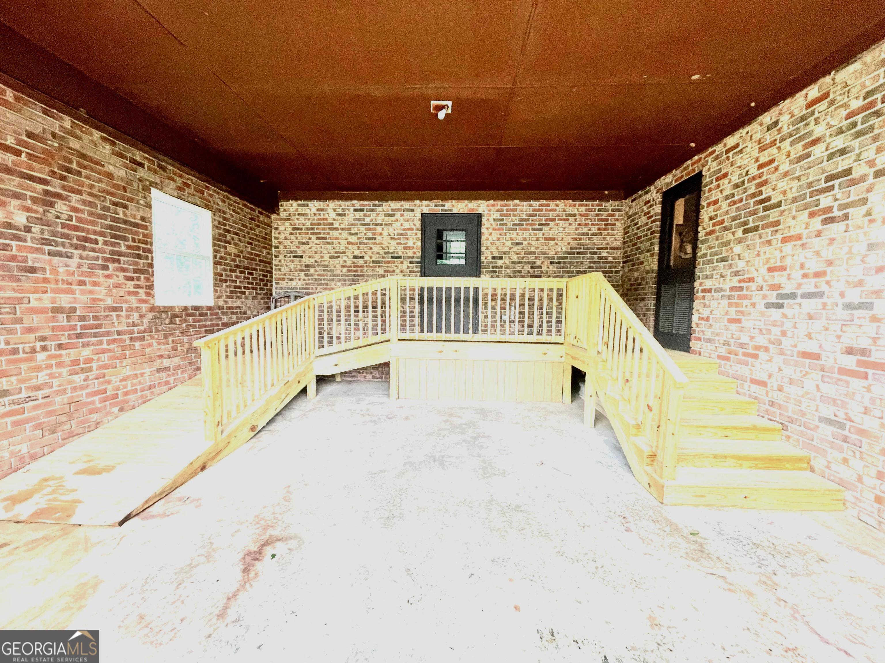 16067 Highway 59 Carnesville, GA 30521 - Photo 20 of 24