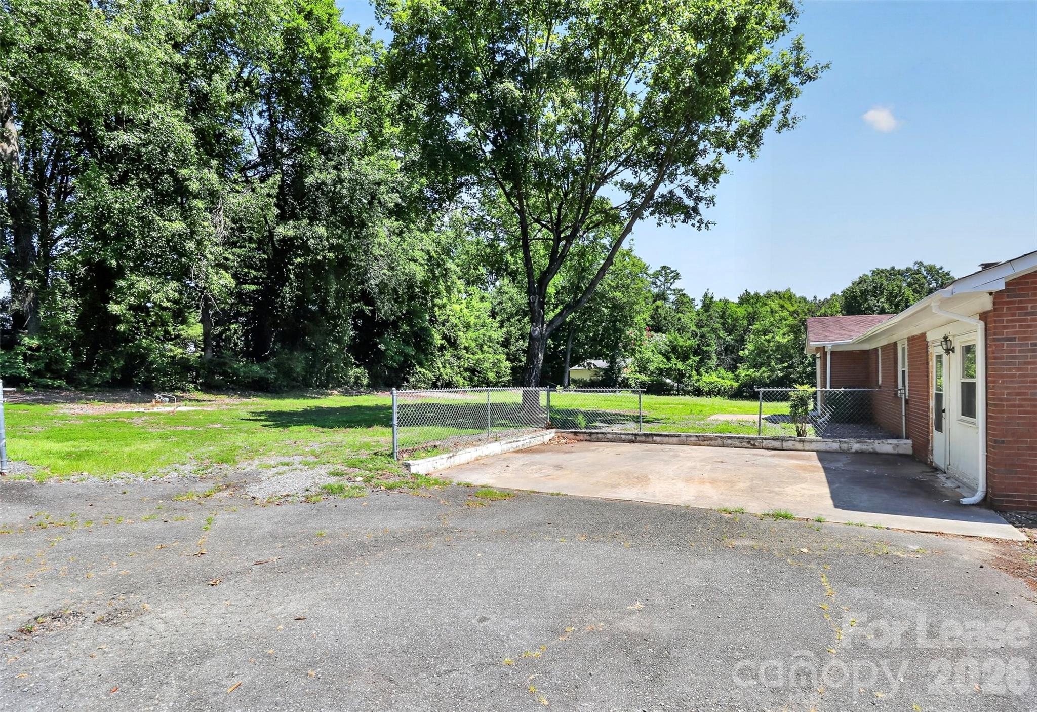 6901 Ridge Lane Road Charlotte, NC 28262 - Photo 17 of 40