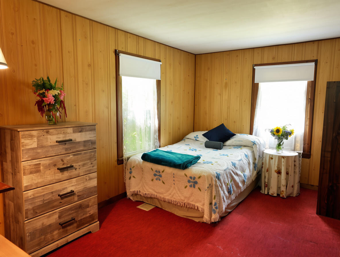 241 Leeds Junction Road Wales, ME 04280 - Photo 22 of 44 Guest Bedroom