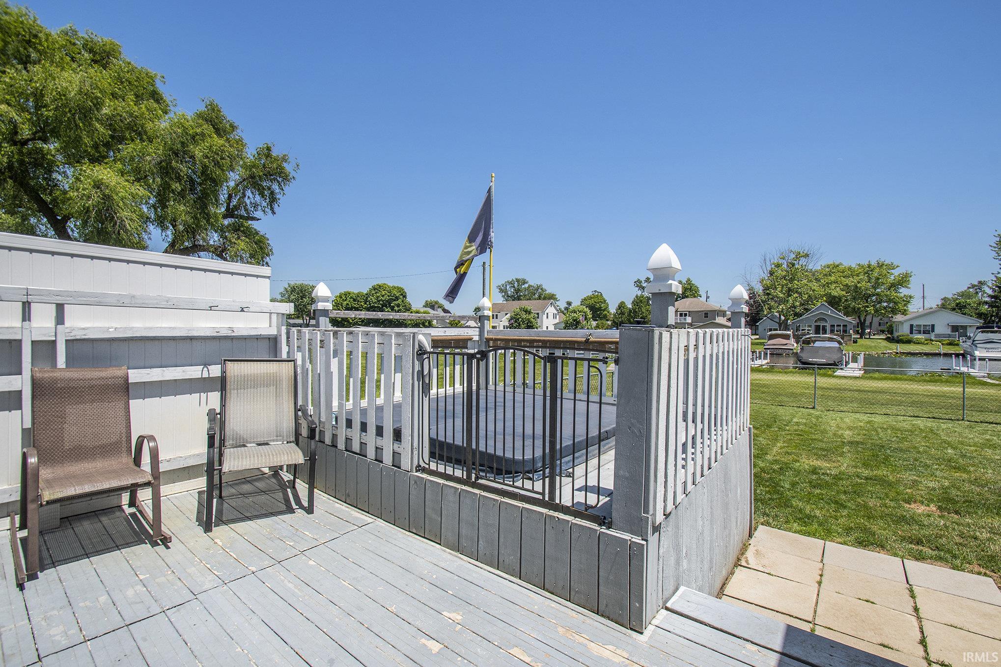 9876 Lincoln Road Syracuse, IN 46567 - Photo 13 of 20 Gallery Image 13