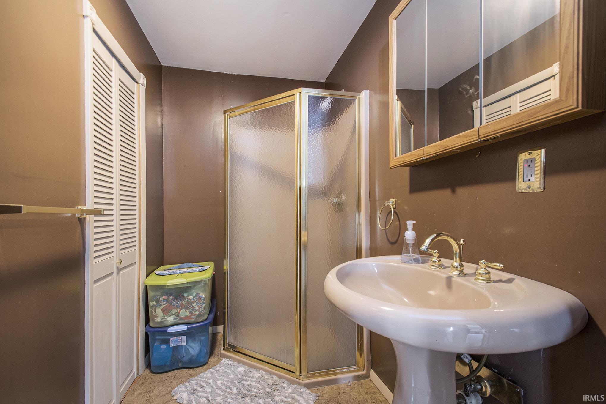 9876 Lincoln Road Syracuse, IN 46567 - Photo 7 of 20 Gallery Image 7
