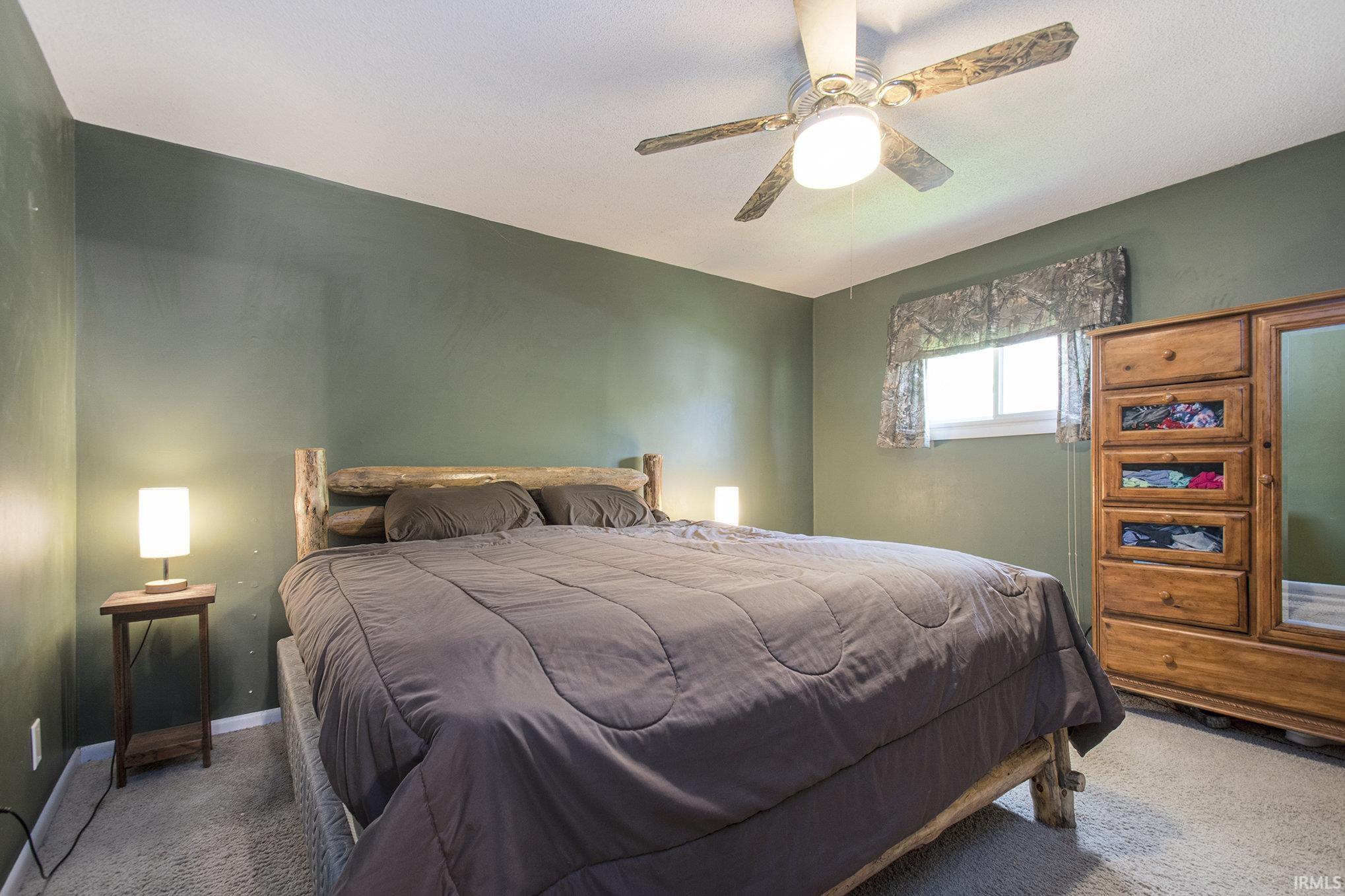 9876 Lincoln Road Syracuse, IN 46567 - Photo 10 of 20 Gallery Image 10